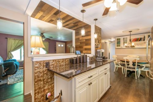 94 Fernwood Rd, Wantage NJ  07461-1013 exterior