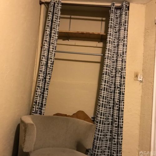 62 May St, Perth Amboy NJ  08861-2237 exterior