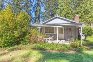 8720 Sea View Ave, Indianola, WA 98342-9767