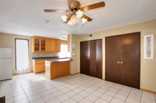 8974 El Oro Plaza Dr, Elk Grove CA 95624-2613 exterior