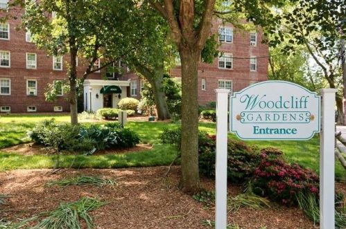 8500 Boulevard, North Bergen NJ  07047-6003 exterior