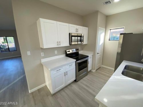 13617 Hamilton Dr, Scottsdale, AZ 85268-8539