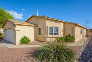 9446 Burnett St, Tucson, AZ 85730-2963