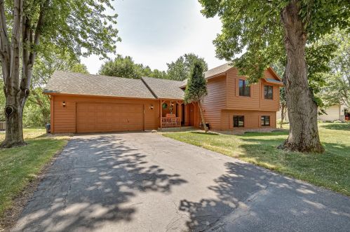 1817 87th Trl, Minneapolis, MN 55443-3708