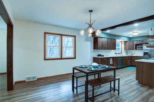 5388 Shore Dr, Eau Claire WI  54703-2073 exterior