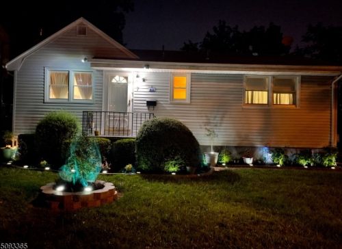 7 Hudson St, West Paterson, NJ 07424-1724