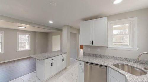 20 Ashworth St, Manchester CT  06040-5515 exterior