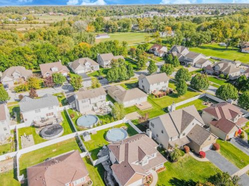 15537 97 Pl, Dyer IN 46311-2969 exterior