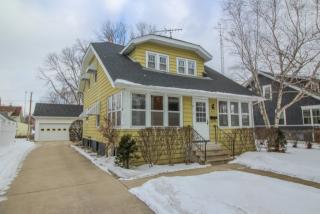 335 Linden Dr, Jefferson, WI 53549-2145