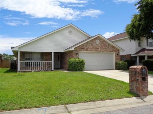 5085 Cocoa Dr, Pensacola, FL 32526-5085