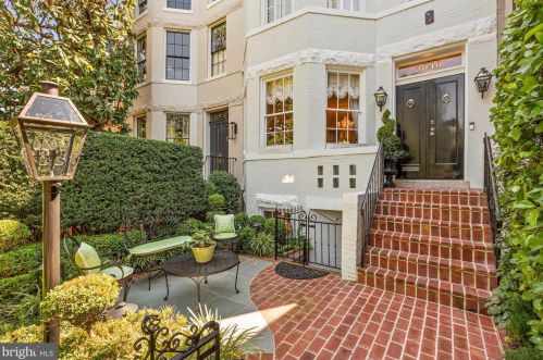3040 O St, Washington, DC 20007-3107