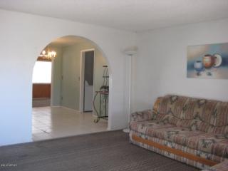 2920 Calle Pajarito, Tucson, AZ 85746-6214