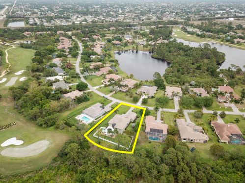 523 Squire Johns Ln, Palm City FL  34990-7824 exterior