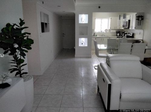 7935 30th Ct, Hialeah, FL 33018-3872