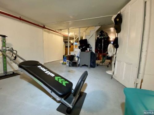 215 Montgomery St, Bloomfield NJ  07003-4926 exterior