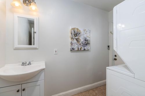 390 Rincon Ave, Livermore CA  94551-6521 exterior