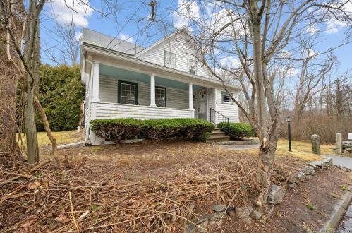 3 Lamphere Rd, Waterford, CT 06385-3413