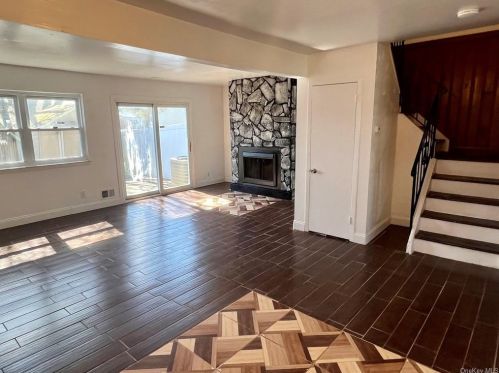 11 Silo Ln, Middletown NY  10940-2603 exterior