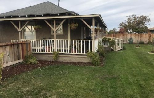 9228 M St, South Dos Palos, CA 93665-9900