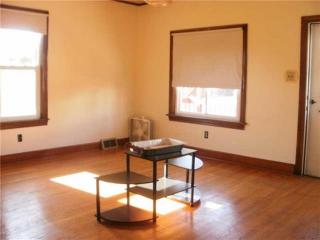 213 Cedar St, New Castle PA  16102-1811 exterior