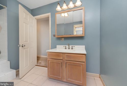 1906 3rd St, Harrisburg PA  17102-1855 exterior