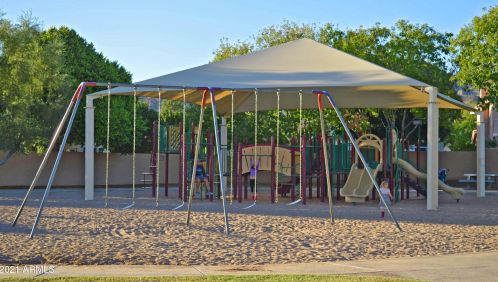 3236 Chandler Blvd, Phoenix AZ  85048-7207 exterior