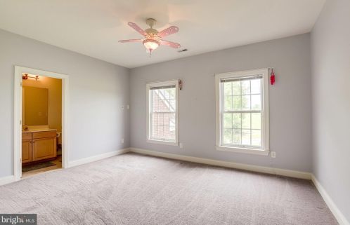2506 Logmill Rd, Haymarket VA  20169-1417 exterior