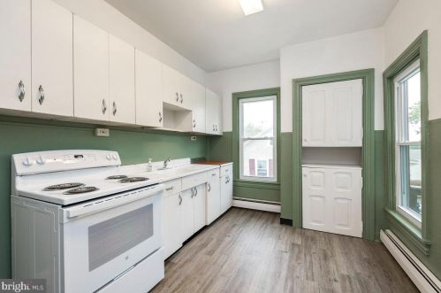 1840 Swamp Pike, Gilbertsville PA  19525-9668 exterior