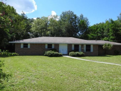 6832 220th Ter, Cross Creek, FL 32640-3820