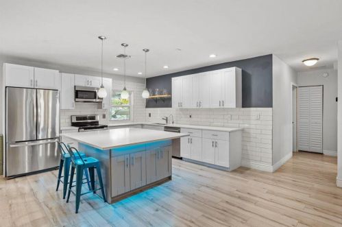 1284 16th Ave, Boca Raton, FL 33486-5398