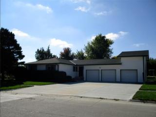 1907 Sheridan Dr, Hadar, NE 68701-2159