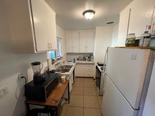 2358 El Segundo Blvd, Compton CA  90222-2202 exterior