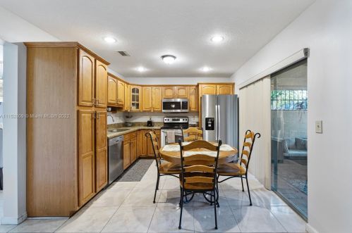 9920 12 St, Hollywood FL 33026-4359 exterior