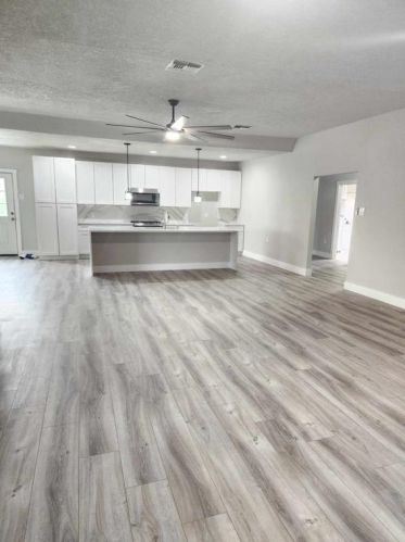 2924 St, Texas City TX  77590-3925 exterior