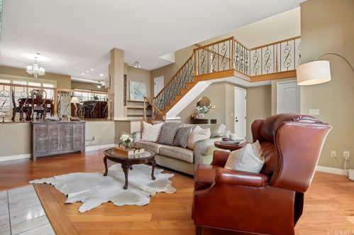 1922 Clark Ln, Redondo Beach, CA 90278-4261