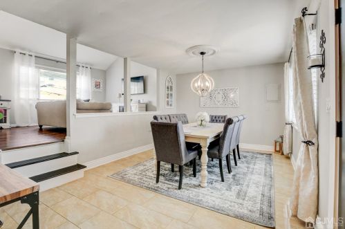 10 Calvin Ct, Old Bridge, NJ 08857-2147