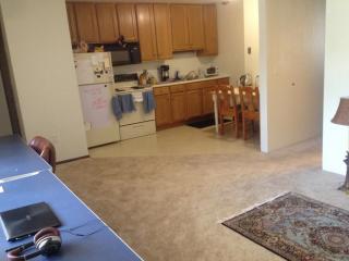 1012 Newton Rd, Iowa City IA  52246-2287 exterior