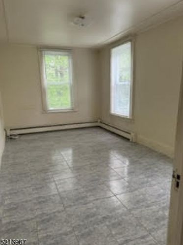 63 Manchester Ave, Paterson NJ  07502-2101 exterior