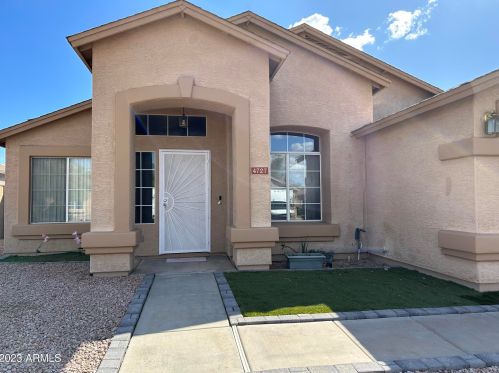 4727 89th Dr, Phoenix, AZ 85037-1172