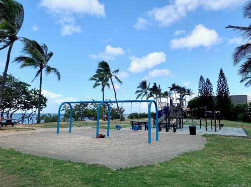 68-121 Au St, Waialua HI  exterior