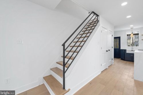 114 Union Ave, Cynwyd PA  19004-3130 exterior