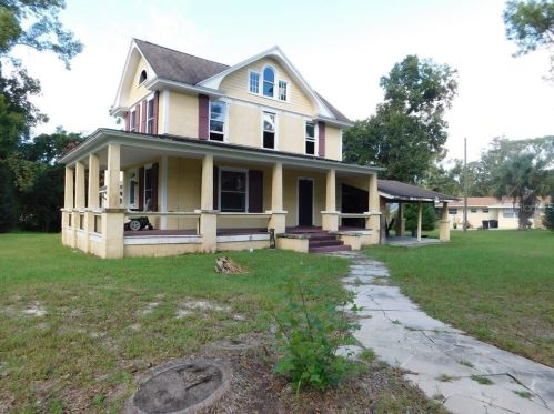 217 Oak Ave, Orange City FL  32763-5227 exterior