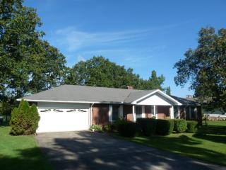 2129 Ona Rd, Crossville, TN 38572-6323