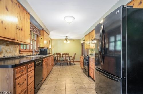 518 Route 31, East Amwell Township NJ  08551-1221 exterior