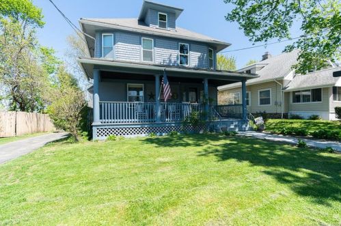 87 Leffingwell Ave, Waterbury, CT 06710-1232