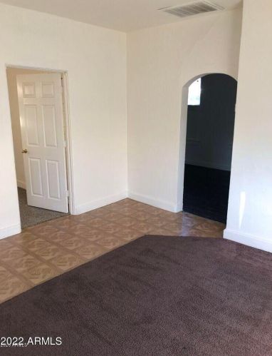 320 20 Ave, Phoenix AZ 85021-6963 exterior