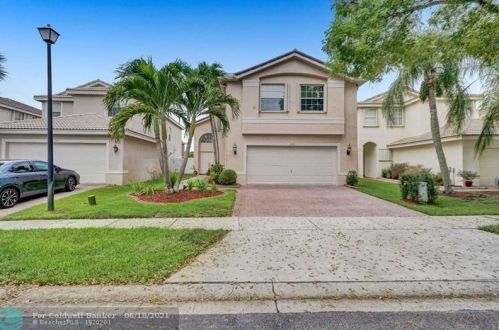 2167 151st Ave, Hollywood, FL 33027-4358
