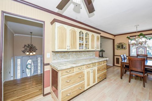 49 Tellar Dr, Islip Terrace NY  11752-2918 exterior