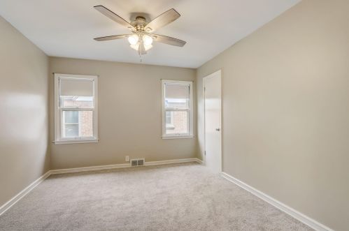 2919 85, Milwaukee WI 53222-4717 exterior