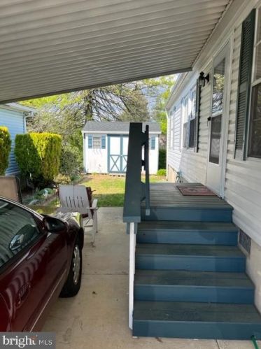 117 Mockingbird Ln, West Deptford, NJ 08051-1390